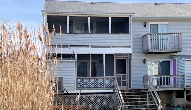 Creekside Paradise - Water front &Access -Pet Friendly -Shared Dock NO LINENS