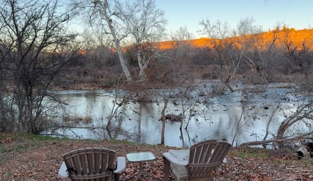 Creekside Retreat near Wineries & Sedona
