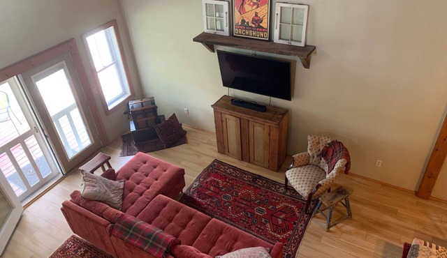 CREEKSIDE RETREAT 5 miles from Cooperstown, NY.