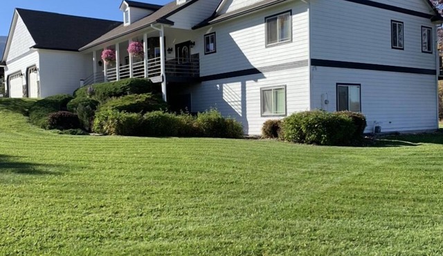 Creekside Tranquility Peaceful, Spacious Montana Home Near Missoula -20 Min