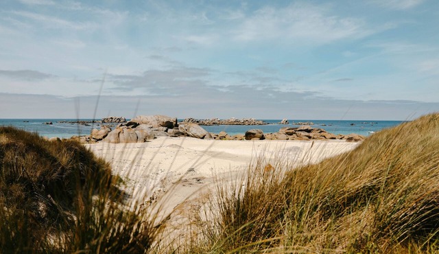 Crémiou on the beach - House on the beach with postcard sea view