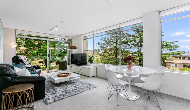 Cremorne- HAR20- Harrison St - Modern 2BR Apartment in Quiet Street Near Neutral Bay Village