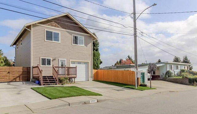 Crescent Heights Home