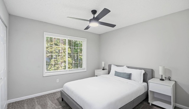 Crest at East Cobb 1828 Peaceful, Roomy 2Bd 2Bt