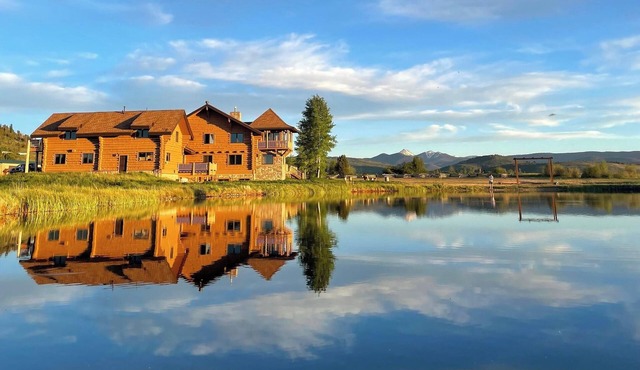 Crestview Lodge at Rocky Mountain Ranch – A Perfect Retreat!