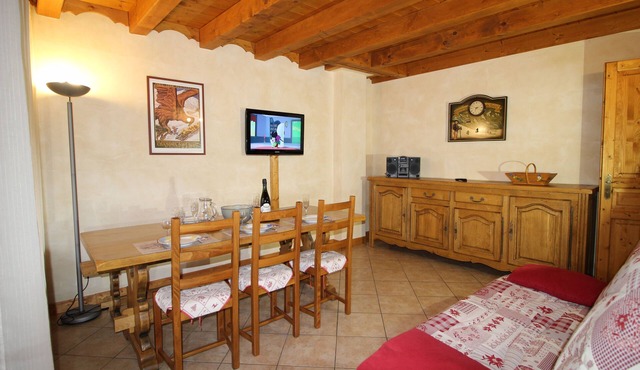 Crève Tête 3 rooms 60 m2 200 m from the free bus stop and 300 m from the ski lift