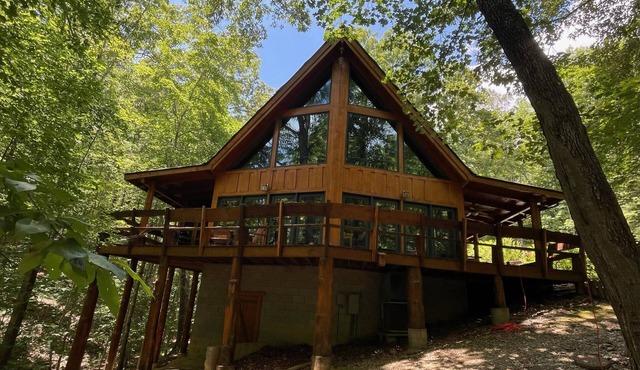 Crickett Lane - Unequaled Vacation Experience! 8 Stall barn