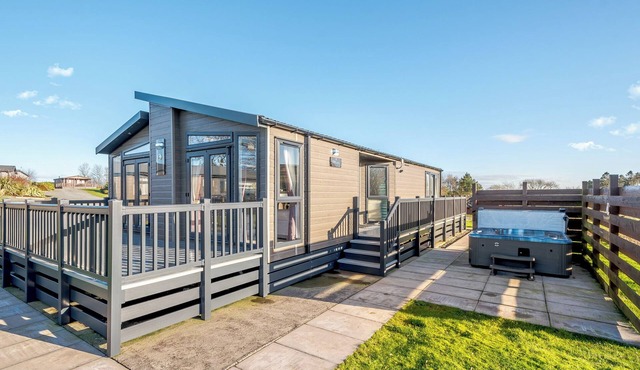 Criffel Hilltop Lodge