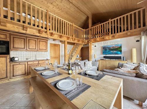 CRIS112 - Duplex 8 personnes centre village