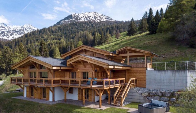 Cristal de Neige Luxury chalet Spa & Jacuzzi