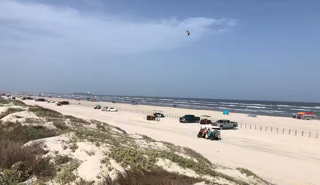 Cristy's Crab Shack @ Sunrise Villas