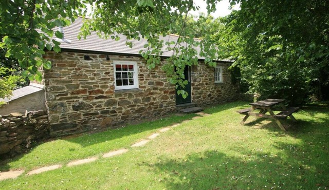 Croft Prince Barn, St Agnes in peaceful countryside