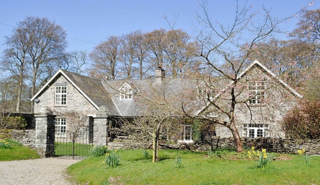 Crogen Coach House - OQR