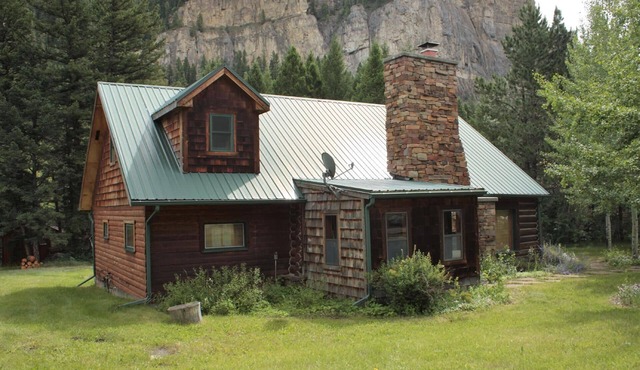 Crooked Canyon Lodge Cabin - 30+ Night, Montana Cabin On The Gallatin River