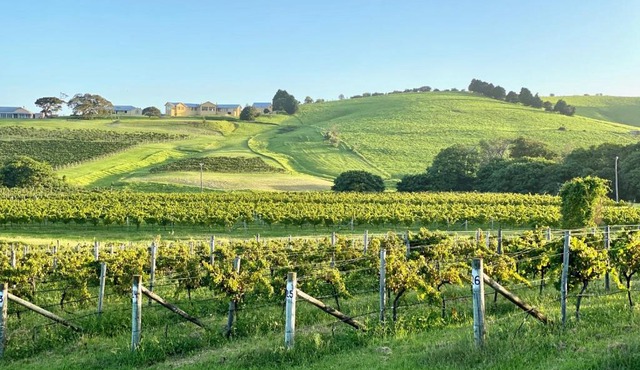 Crooked River Wines Estate House, Gerringong