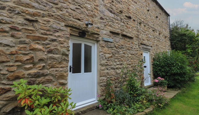 CROSS BECK COTTAGE, family friendly, luxury holiday cottage in Reeth