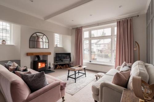 Crossriggs- Beautiful Detached Home