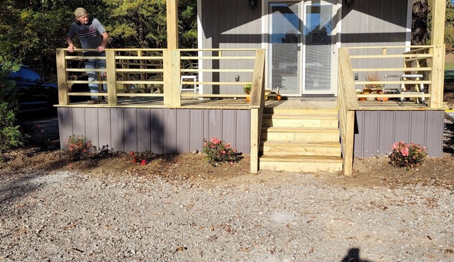 Crossroads to Pickwick Cabin SMOOTH SAILING