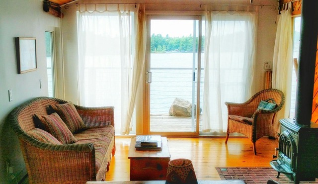 Crow Bay Cottage-Ontario, private, waterfront cottage with pontoon boat