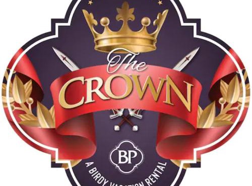 Crown - A Birdy Vacation Rental