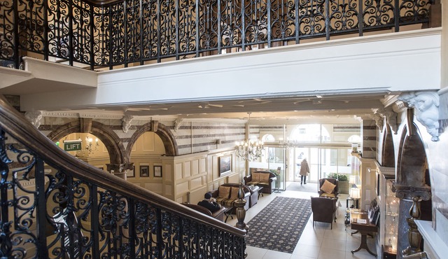 Crown and Mitre Hotel