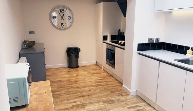 Crown House a new development with unique features (1KIN)