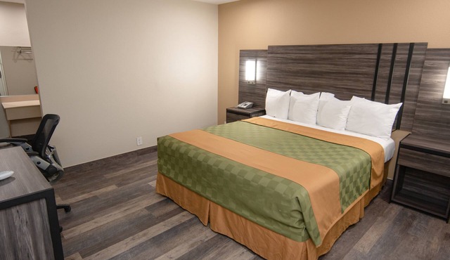 Crown Motel