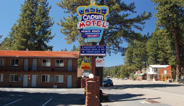Crown Motel