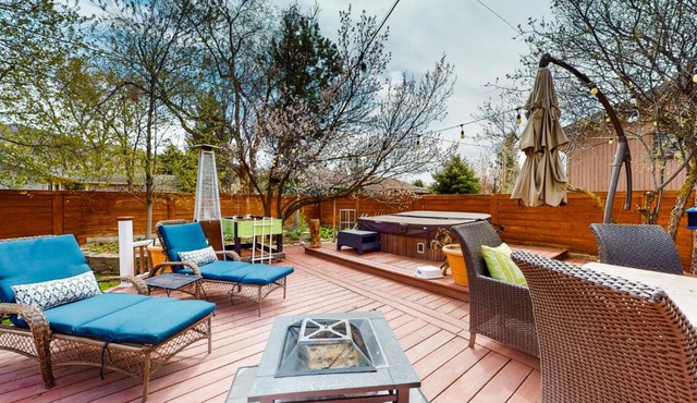 Crown Mountain Retreat
