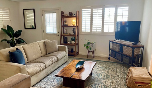 Crown Point Beach Oasis - 2 Blocks to the Bay!