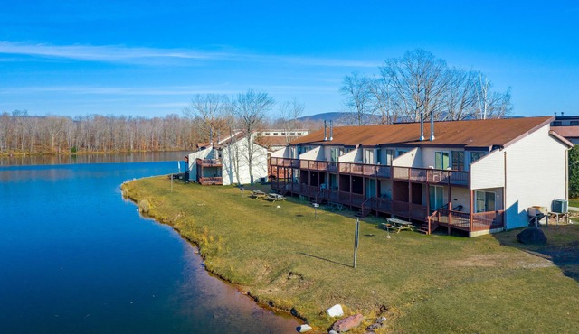 Crown Resorts at the Poconos