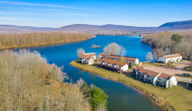 Crown Resorts at The Poconos