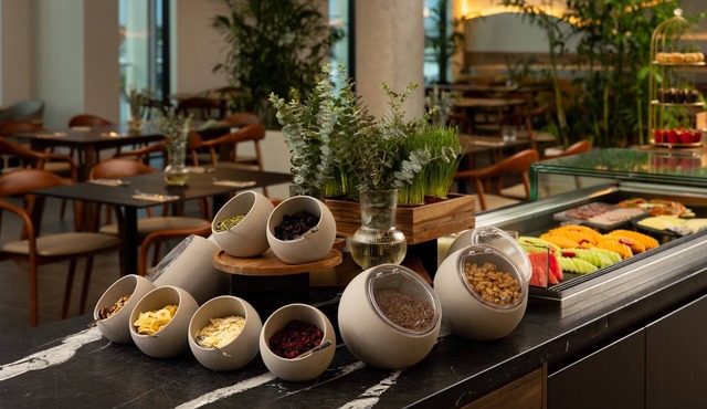 Crowne Plaza Adelaide Mawson Lakes by IHG