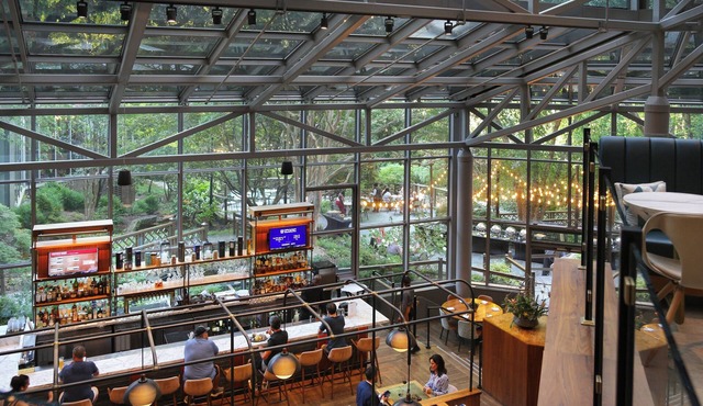 Crowne Plaza Atlanta Perimeter at Ravinia by IHG