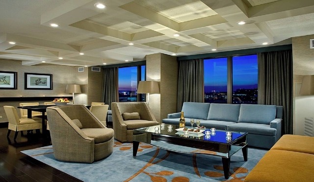 Crowne Plaza Chicago Ohare Hotel & Conf Ctr by IHG