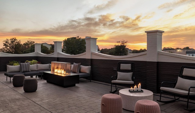 Crowne Plaza Louisville Airport Expo Ctr by IHG