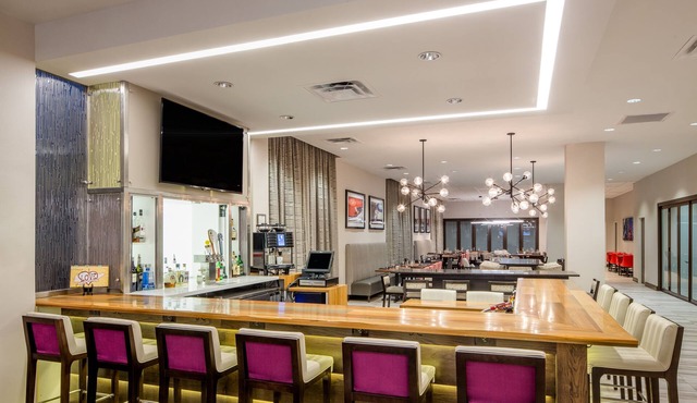 Crowne Plaza Memphis Downtown Hotel by IHG