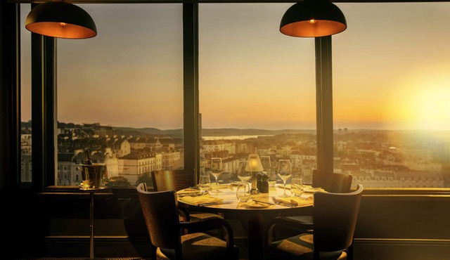 Crowne Plaza Plymouth by IHG