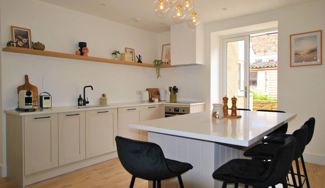 Crows Neuk- fabulous coastal family home