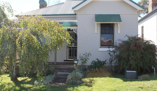 Crowson House No 2 Millthorpe