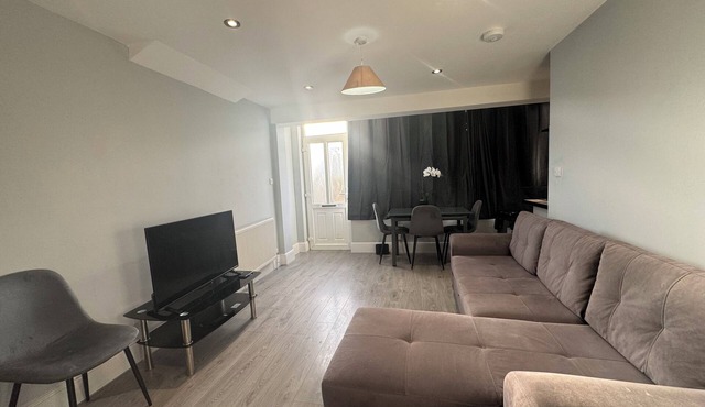 Croydon Uni London House