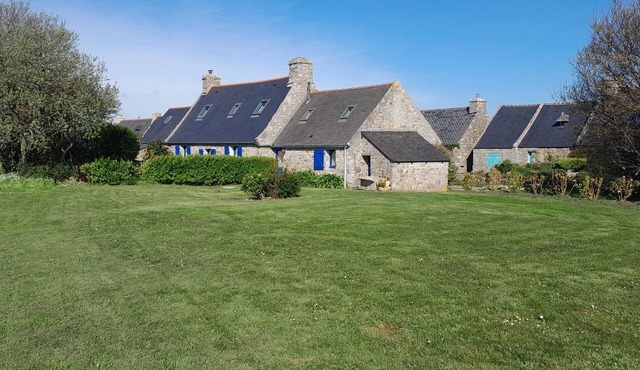 Crozon cap de la chevre Renovated Penty classified 2 * in classified village