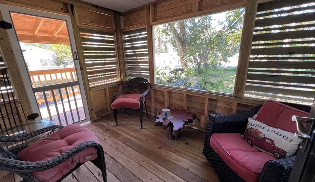 Cruise/Port Canaveral- 2 Bedroom Cottage/Cocoa Beach