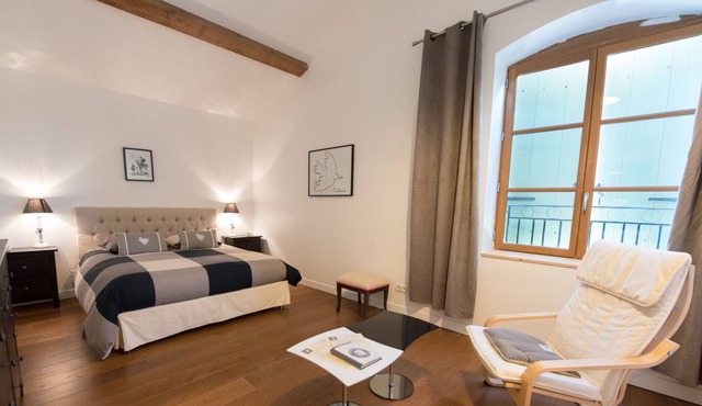 Crusade family suite