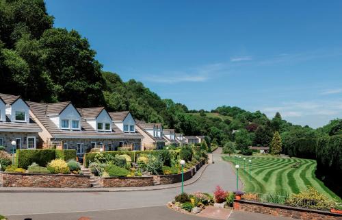 Crylla Valley Cottages - access to pool, gym, spa and more