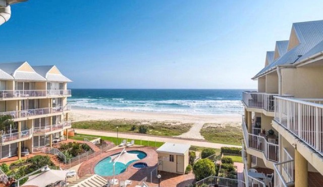 Crystal Beachfront Apartments