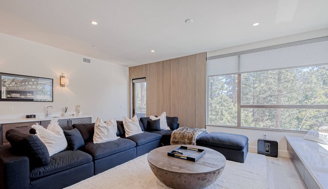 Crystal Beauty | Dog-friendly condo in Crystal Bay with elevator, firepit, & W/D