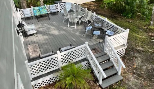 Crystal Cottage, in the heart of Crystal River