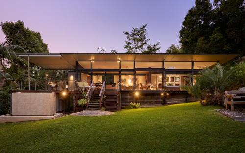 Crystal Creek Rainforest Retreat