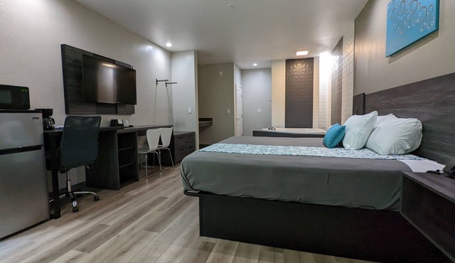 Crystal Inn Jacinto City